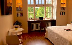 Centrally Located Apartment Overlooking Vermanes Park